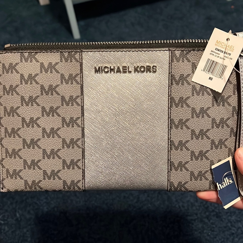 Michael Kors wristlet never used BRAND NEW